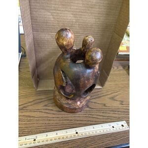 Cool Carving Family with 3 Heads / Community Earth Wind Fire Teardrops Tribal ?